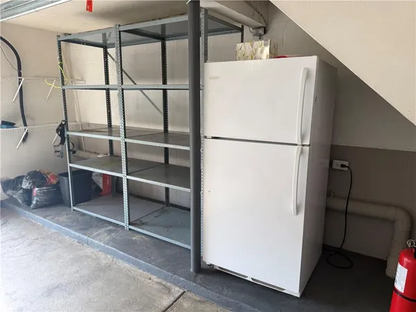 $1,950 | 408 Scott Lane, Venetia, PA 15367