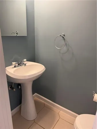 $1,950 | 408 Scott Lane, Venetia, PA 15367