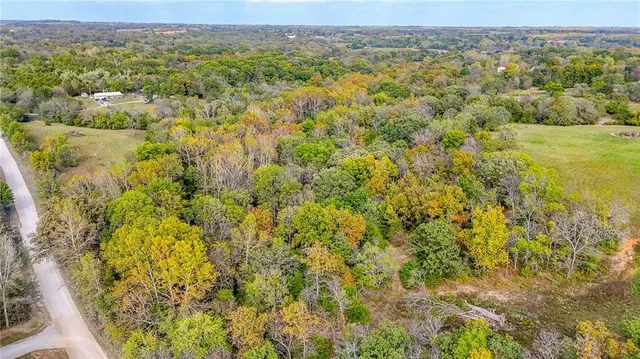 $650,000 | Northwest 1251st Road, Holden, MO 64040