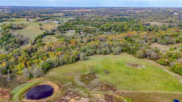 $650,000 | Northwest 1251st Road, Holden, MO 64040