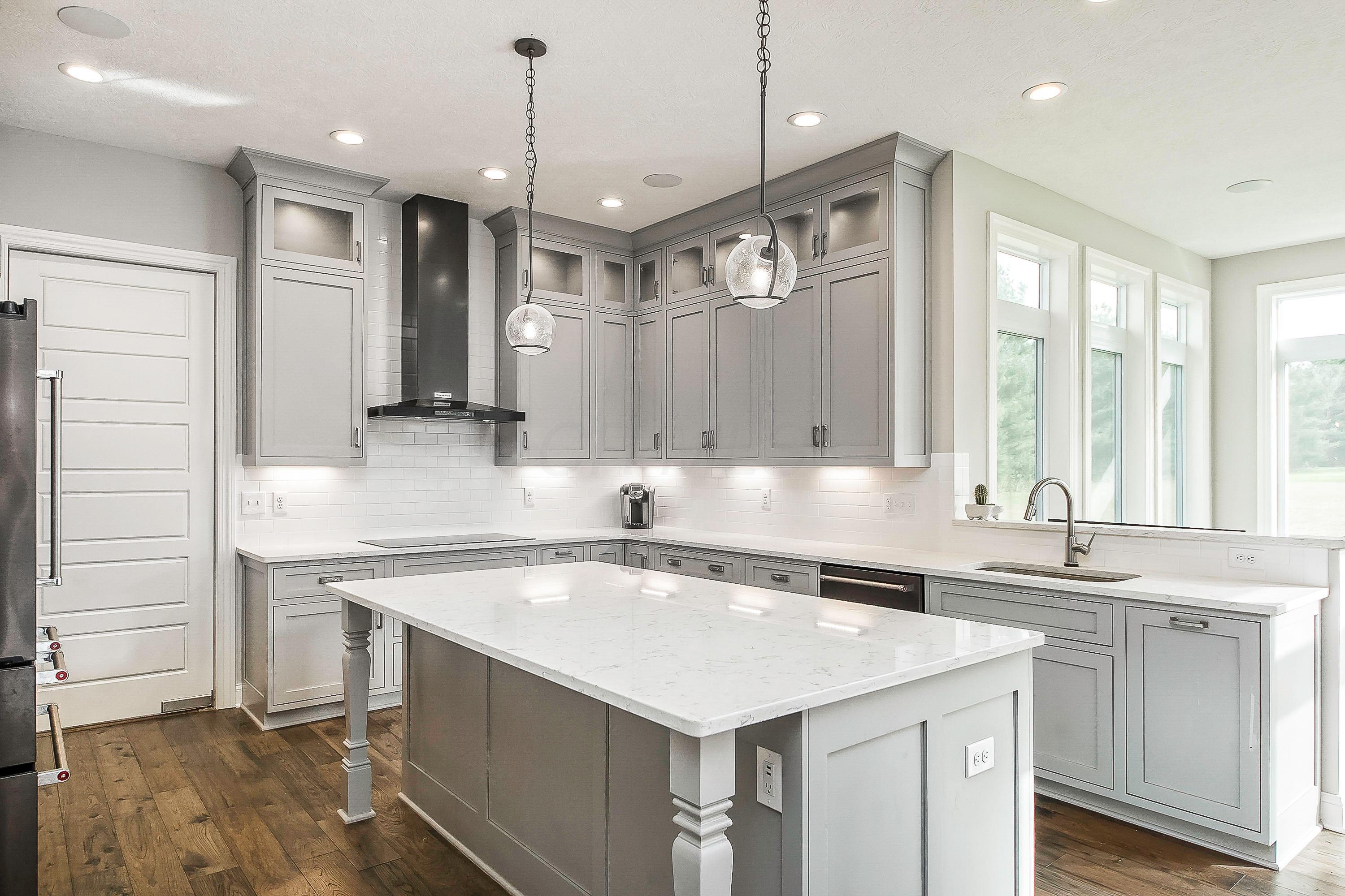 5487 Red Bank Road Galena, OH 43021 - Photo 4 of 34 Gallery Image 4
