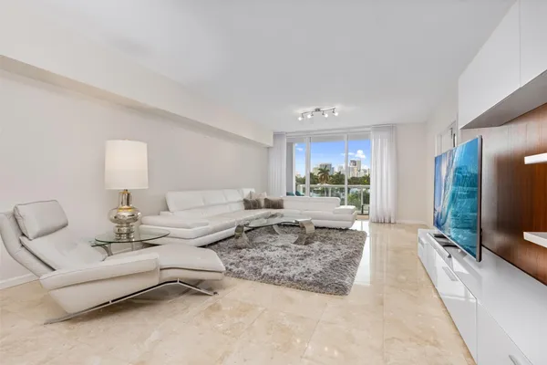 $12,500 | 45 Hendricks Isle, Unit 403, Fort Lauderdale, FL 33301