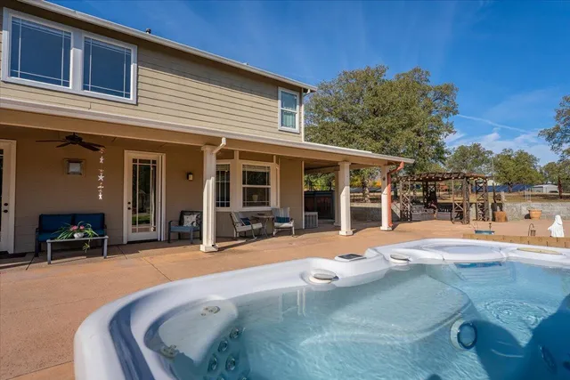 $859,900 | 21756 Los Altos Drive, Palo Cedro, CA 96073