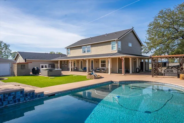 $859,900 | 21756 Los Altos Drive, Palo Cedro, CA 96073