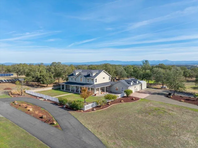 $859,900 | 21756 Los Altos Drive, Palo Cedro, CA 96073