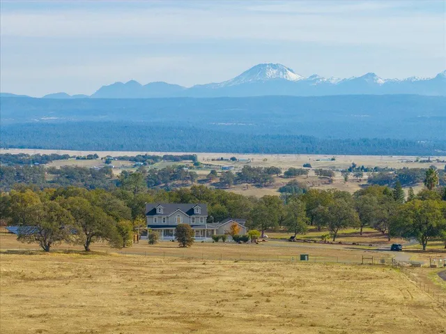 $859,900 | 21756 Los Altos Drive, Palo Cedro, CA 96073