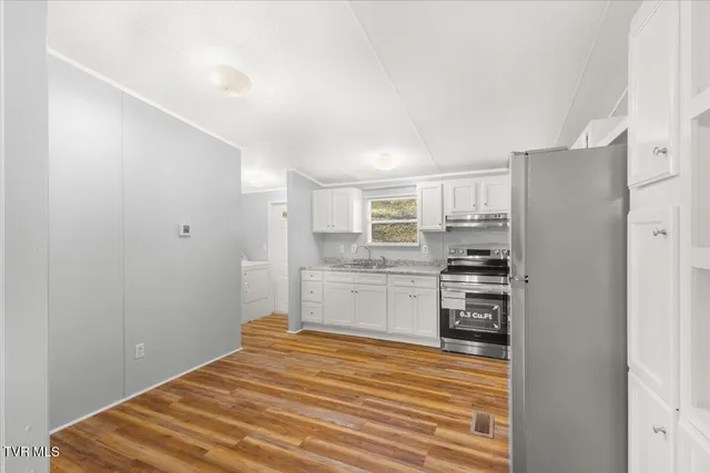 $215,000 | 1012 Kingston Court, Johnson City, TN 37601