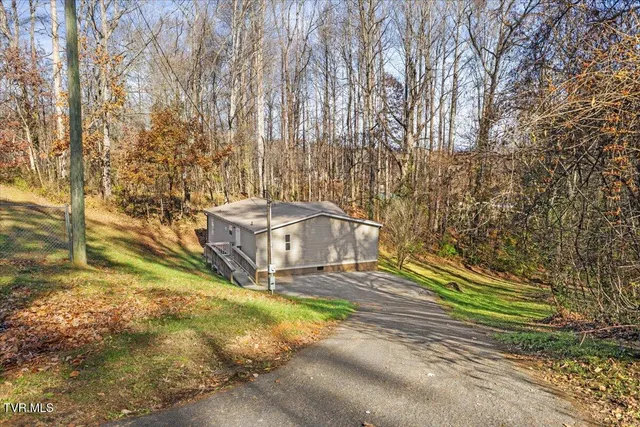 $215,000 | 1012 Kingston Court, Johnson City, TN 37601