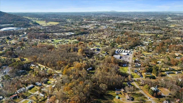 $215,000 | 1012 Kingston Court, Johnson City, TN 37601