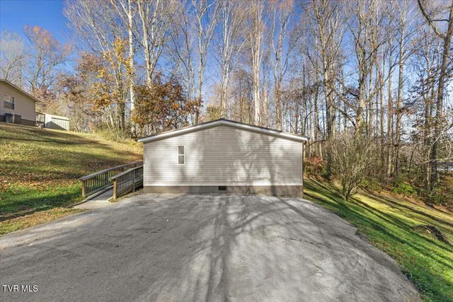 $215,000 | 1012 Kingston Court, Johnson City, TN 37601