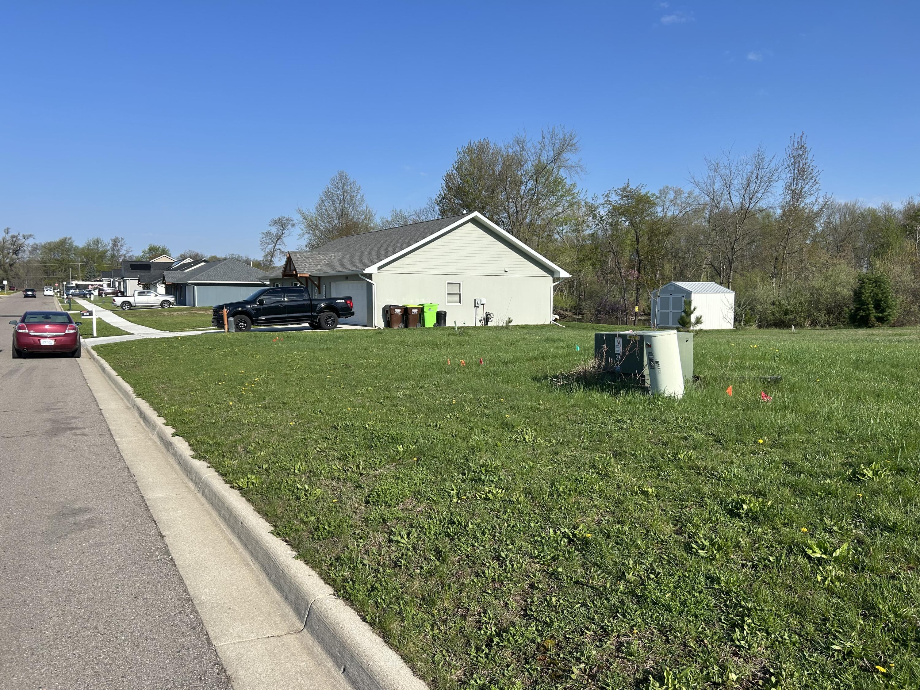 280 Canfield Street Milan, MI 48160 - Photo 4 of 5 IMG_2635