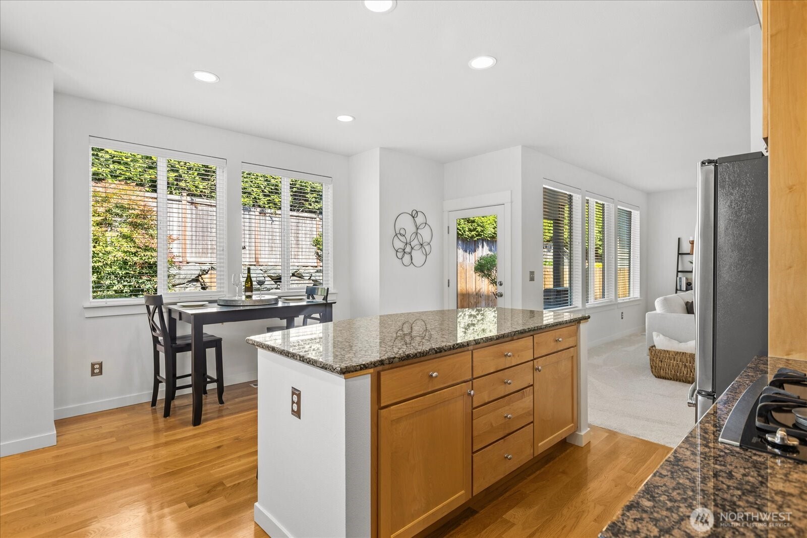 3717 222nd Place Southeast Bothell, WA 98021 - Photo 10 of 40 Gallery Image 10