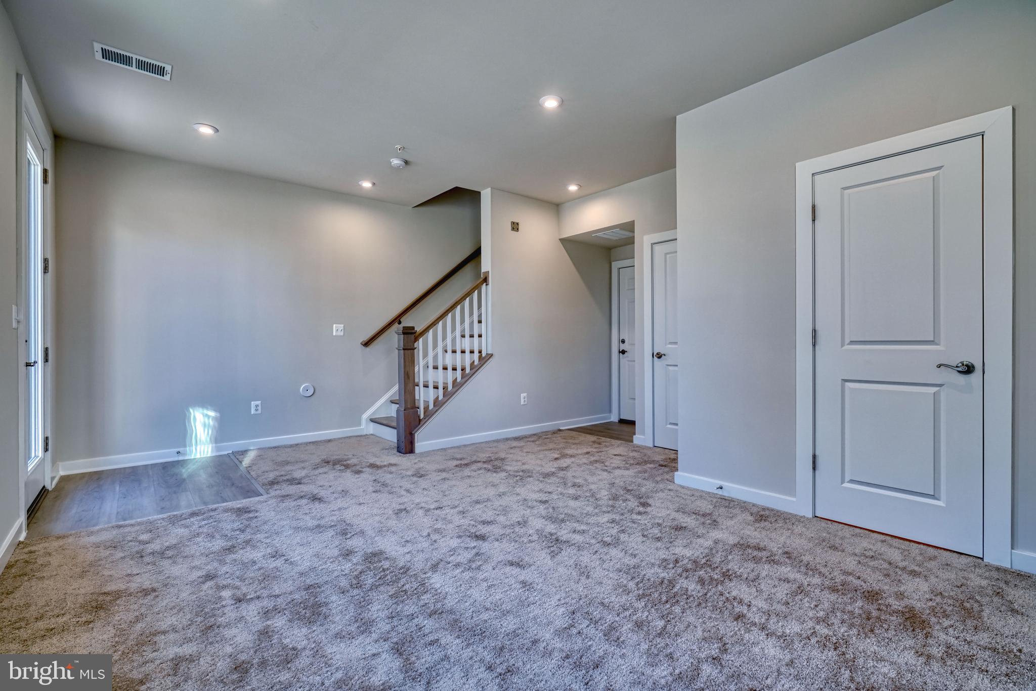 5612 Alpha Ridge Avenue Hyattsville, MD 20782 - Photo 16 of 70 a view of an empty room
