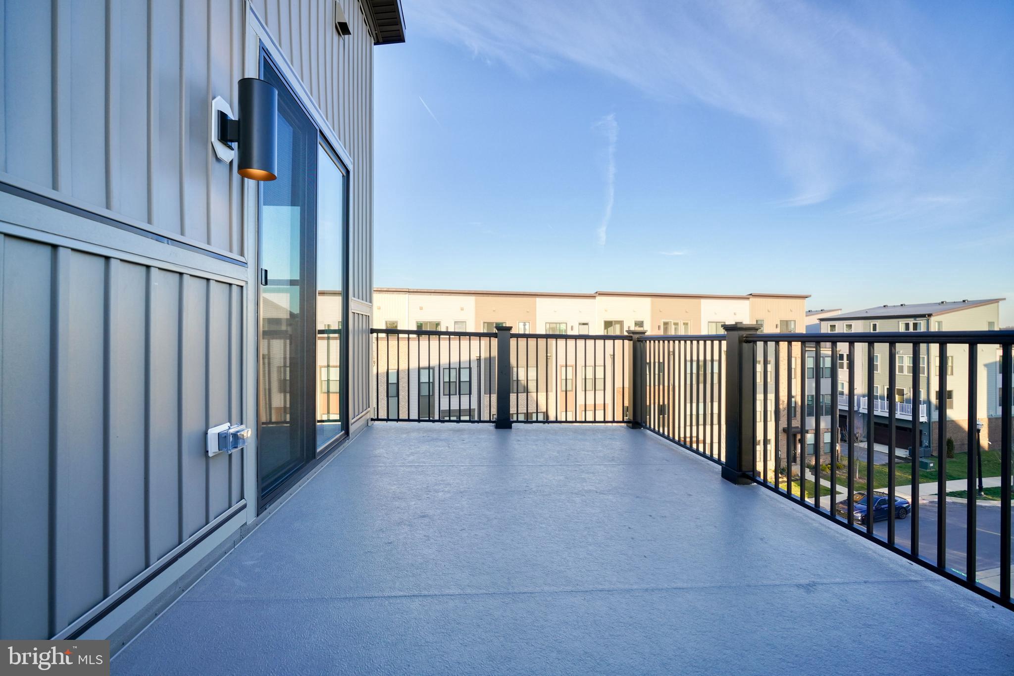 5612 Alpha Ridge Avenue Hyattsville, MD 20782 - Photo 55 of 70 a view of a balcony