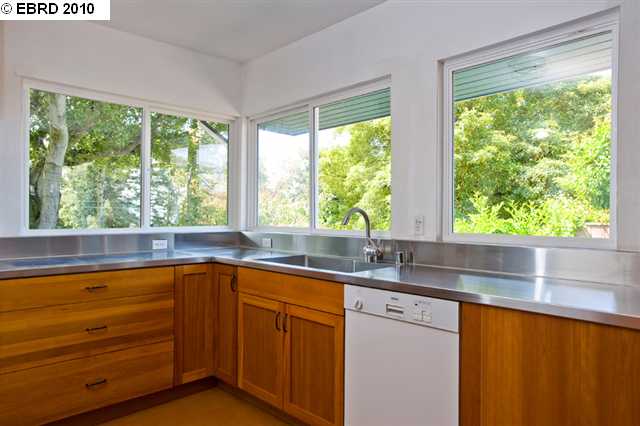 960 Miller Avenue Berkeley, CA 94708 - Photo 1 of 1 Gallery Image 1