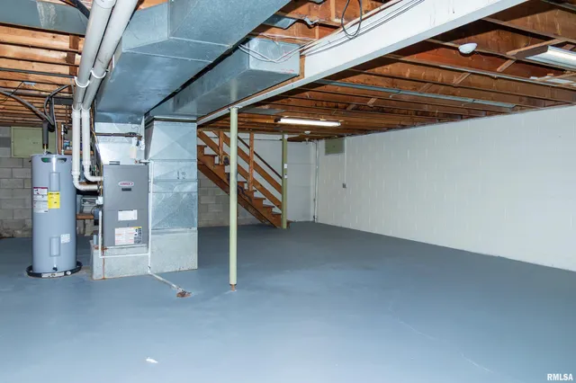 $254,900 | 3114 North Elmcroft Terrace, Peoria, IL 61604