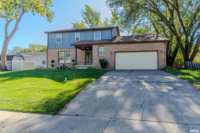 $254,900 | 3114 North Elmcroft Terrace, Peoria, IL 61604