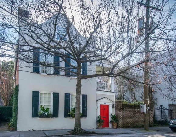 $5,500 | 31 Wentworth Street, Charleston, SC 29401