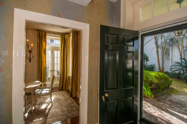 $5,500 | 31 Wentworth Street, Charleston, SC 29401