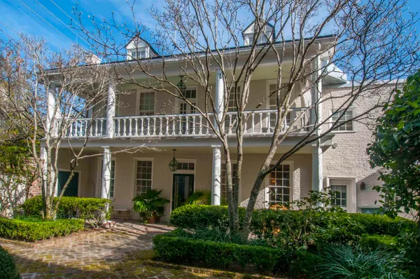 $5,500 | 31 Wentworth Street, Charleston, SC 29401