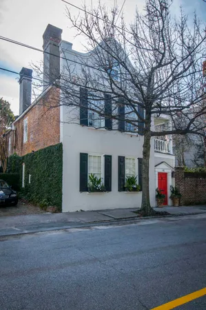 $5,500 | 31 Wentworth Street, Charleston, SC 29401