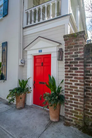 $5,500 | 31 Wentworth Street, Charleston, SC 29401