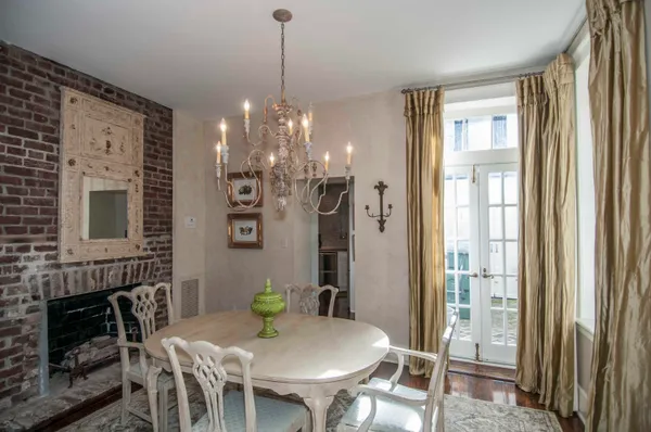 $5,500 | 31 Wentworth Street, Charleston, SC 29401