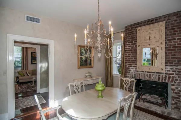 $5,500 | 31 Wentworth Street, Charleston, SC 29401