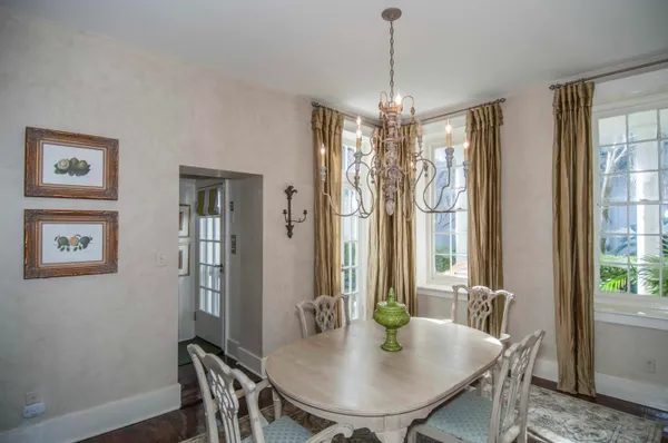 $5,500 | 31 Wentworth Street, Charleston, SC 29401