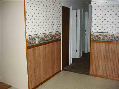 7454 Johnson Road Flushing, MI 48433 - Photo 4 of 11 20177890-3.JPG