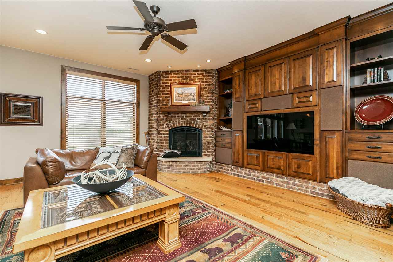 1715 Maple Street Robins, IA 52328 - Photo 32 of 50 Gallery Image 32