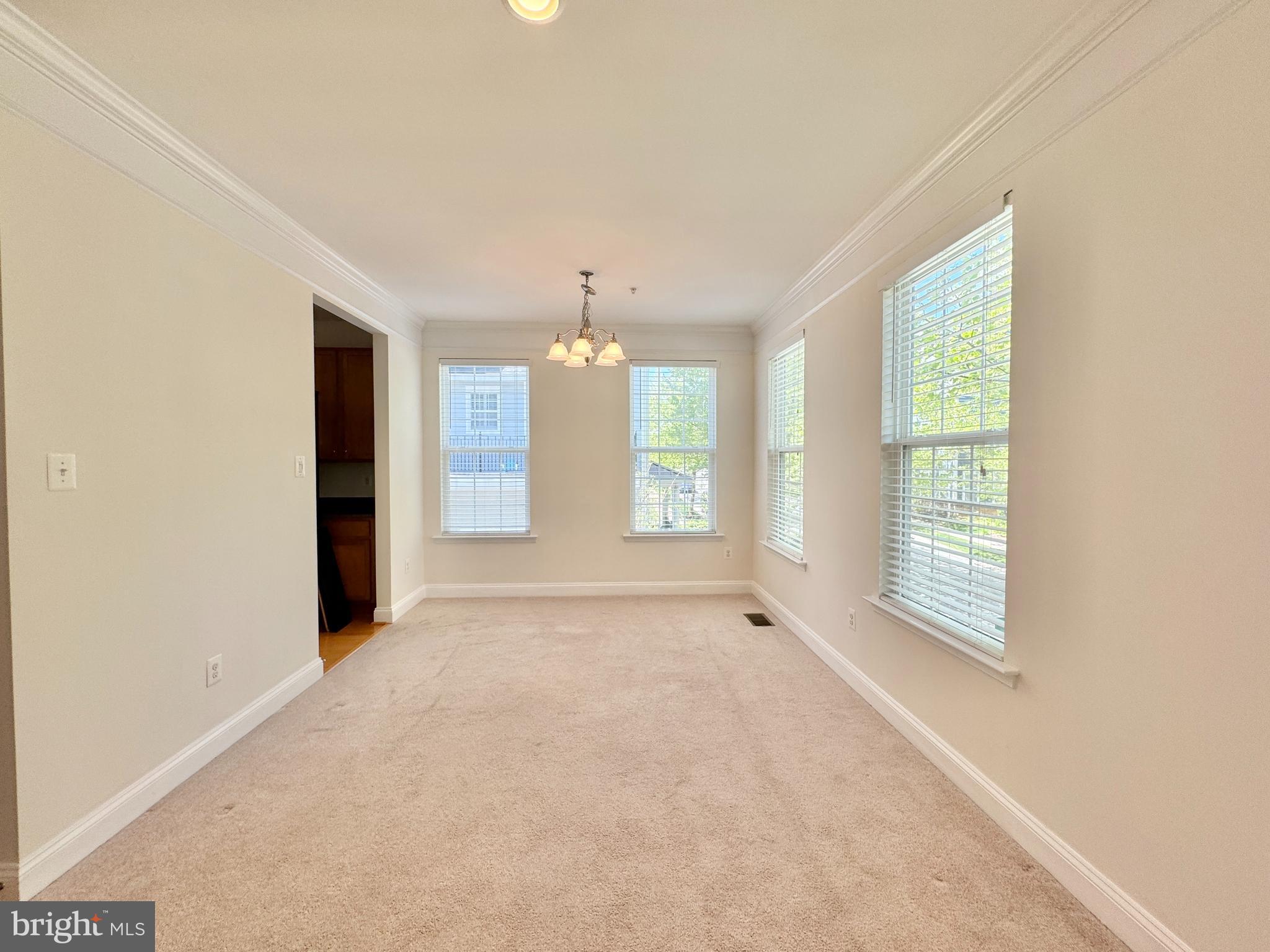 5794 Richards Valley Road Ellicott City, MD 21043 - Photo 11 of 16 Gallery Image 11