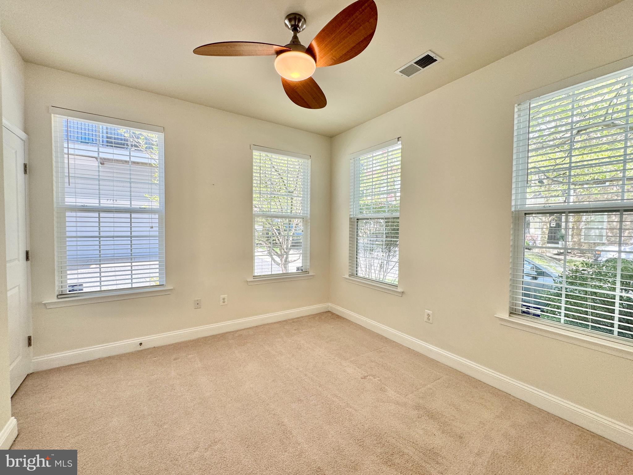 5794 Richards Valley Road Ellicott City, MD 21043 - Photo 7 of 16 Gallery Image 7