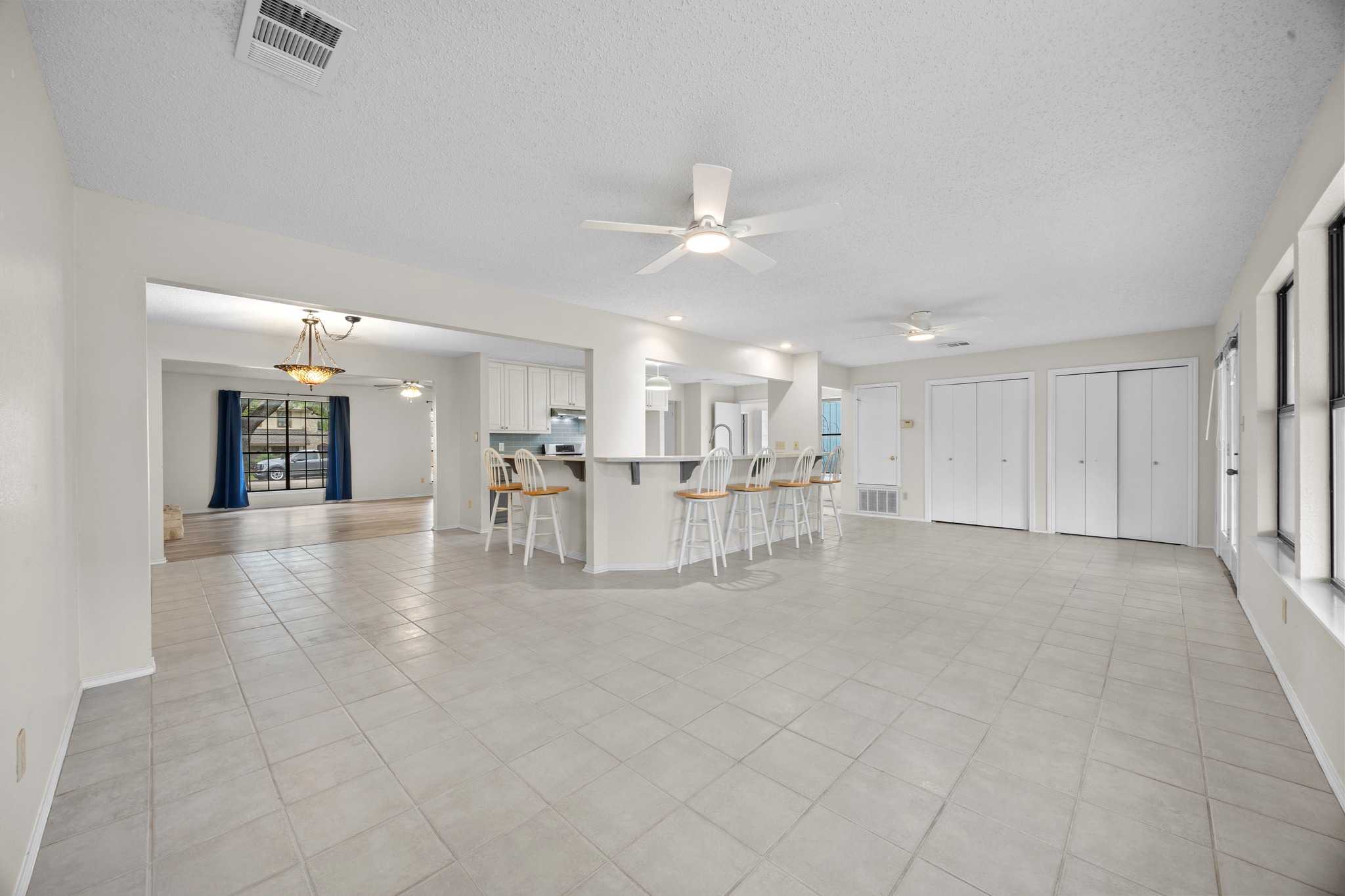 1000 West Noton Street Pflugerville, TX 78660 - Photo 11 of 35