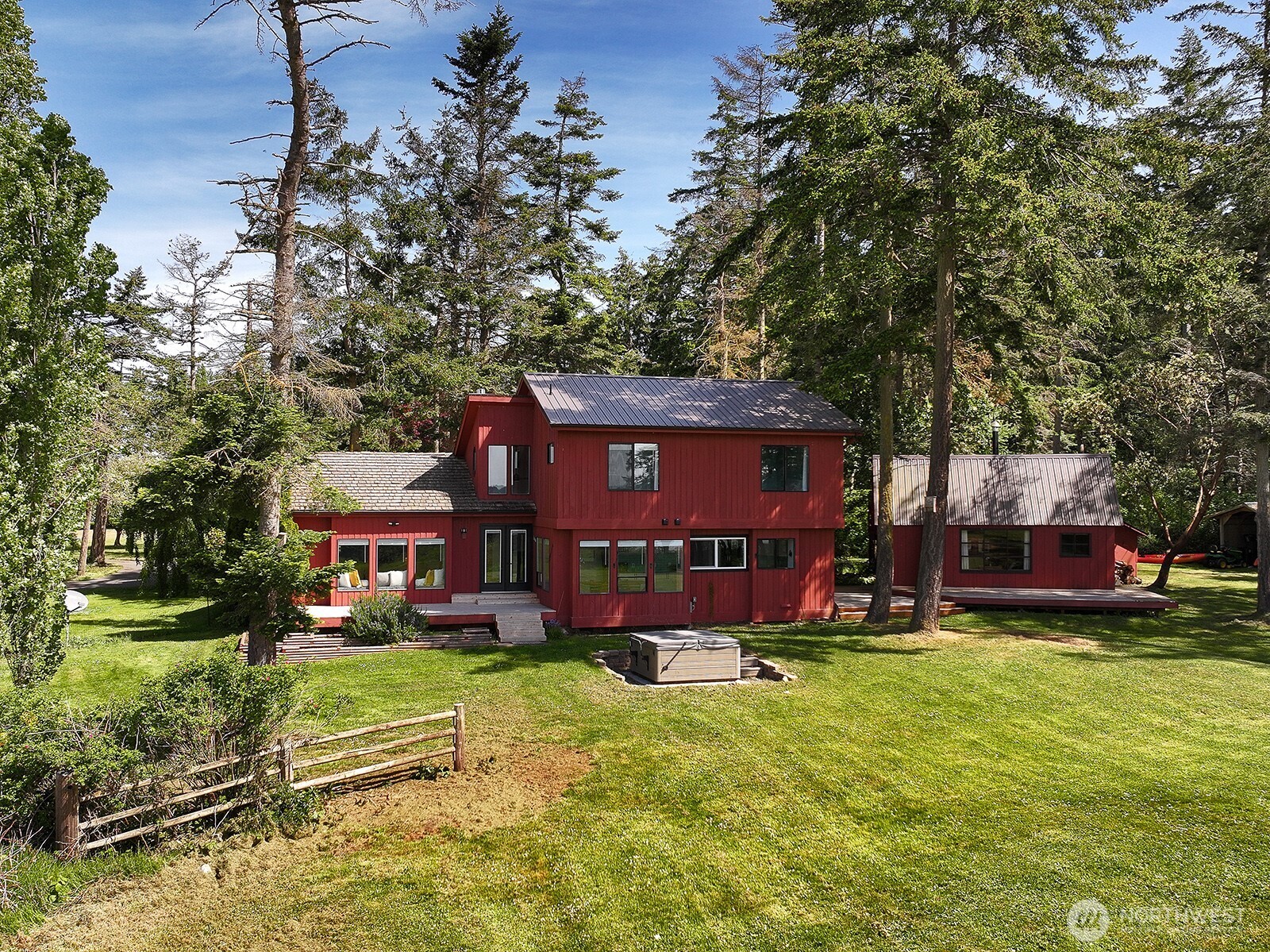 1261 Arnold Road Oak Harbor, WA 98277 - Photo 1 of 40 Gallery Image 1