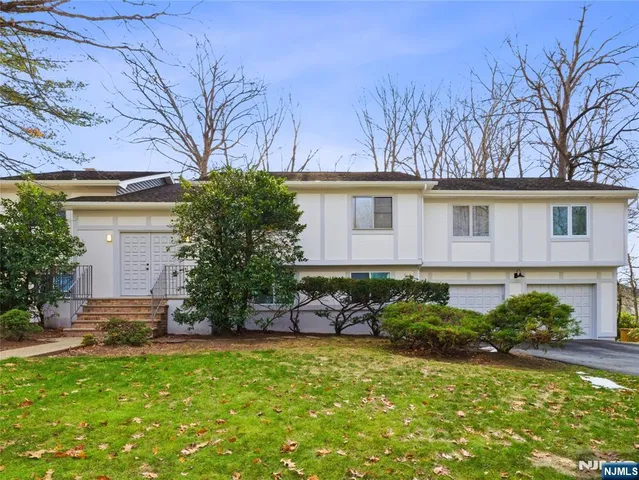 $999,000 | 36 Yellow Brick Road, Wayne, NJ 07470