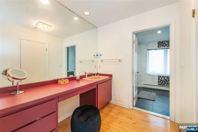 $999,000 | 36 Yellow Brick Road, Wayne, NJ 07470