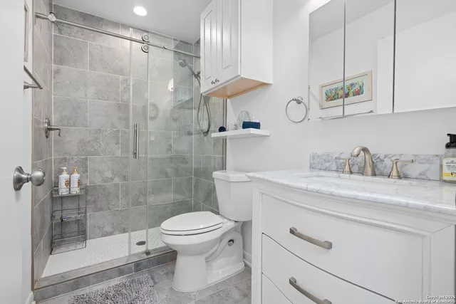 $347,000 | 706 Lauderdale Drive, Unit 706, Rockport, TX 78382