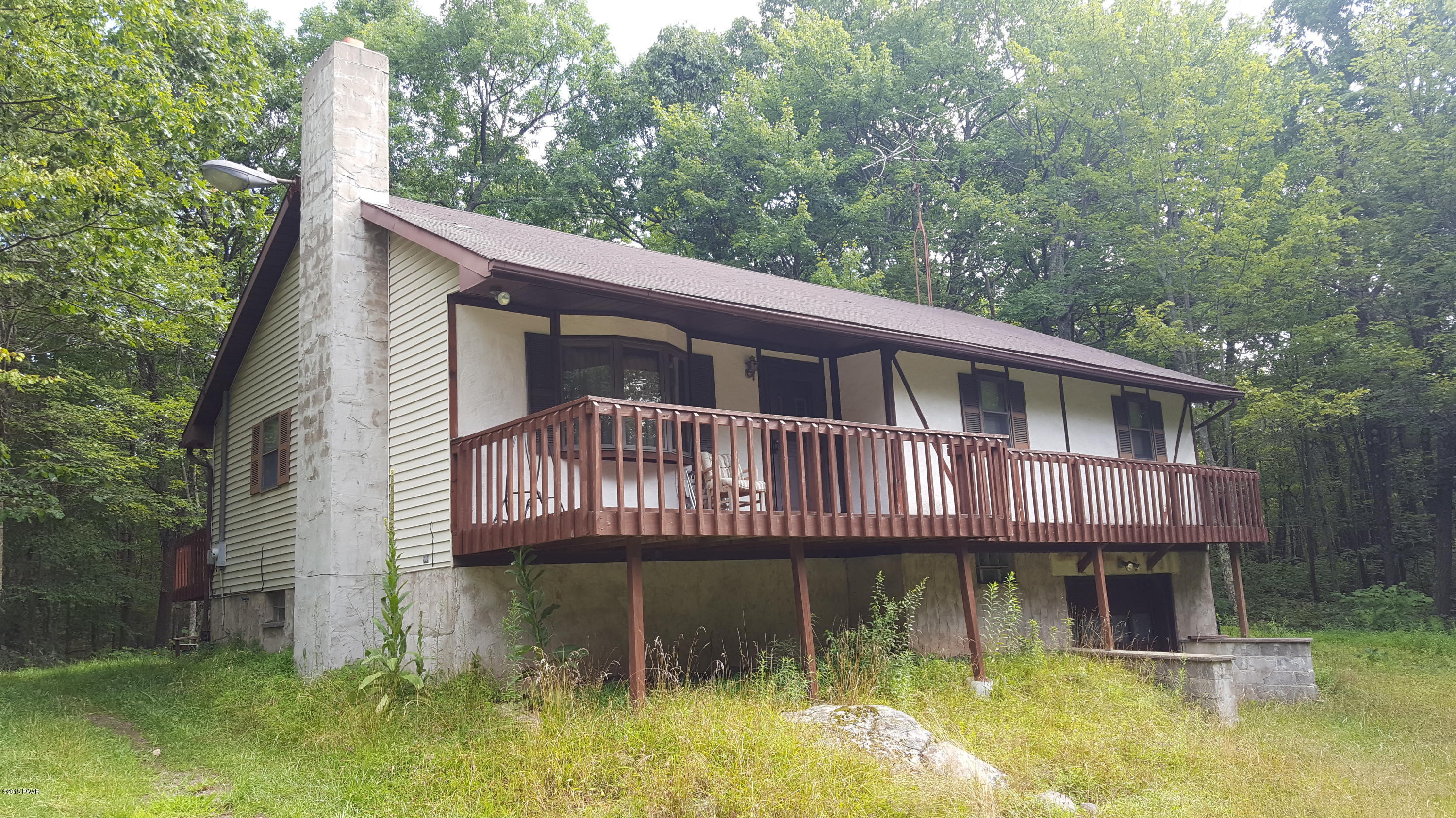 246 Perry Road Greentown, PA 18426 - Photo 1 of 24