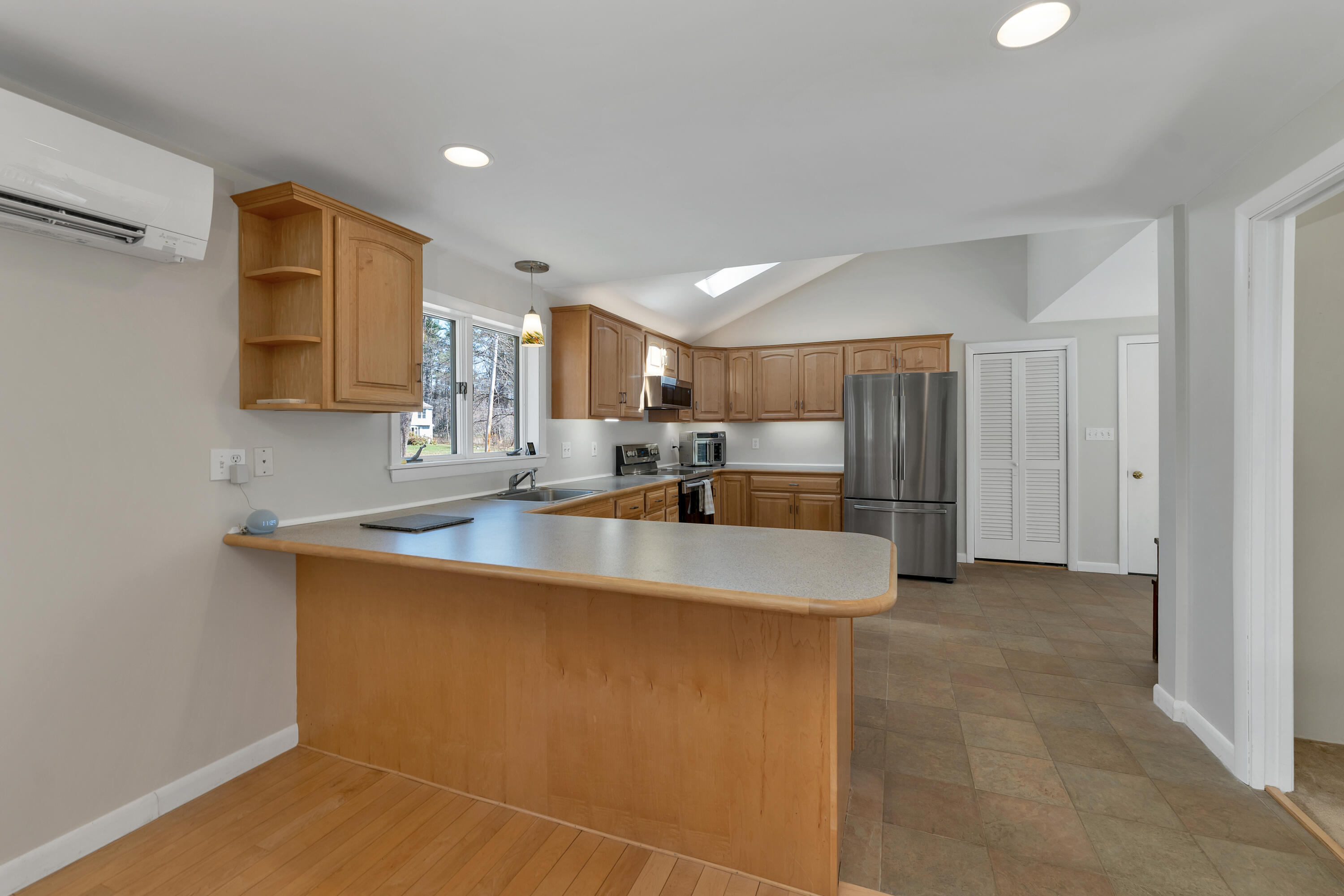 50 James Farm Road Lee, NH 03861 - Photo 11 of 51 50JamesFarmRd-028