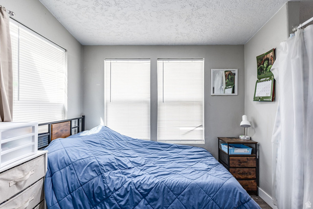 8522 Solar Way, Unit 8522 Sandy, UT 84070 - Photo 17 of 24 Gallery Image 17