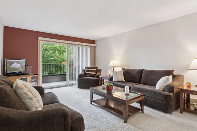 $128,000 | 2230 Midland Grove Road, Unit 208, Roseville, MN 55113