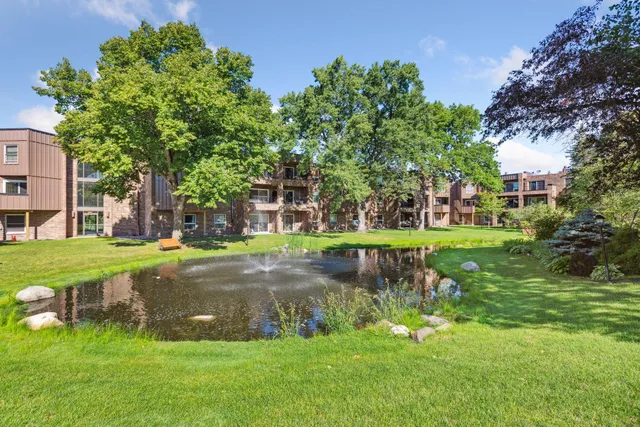 $128,000 | 2230 Midland Grove Road, Unit 208, Roseville, MN 55113