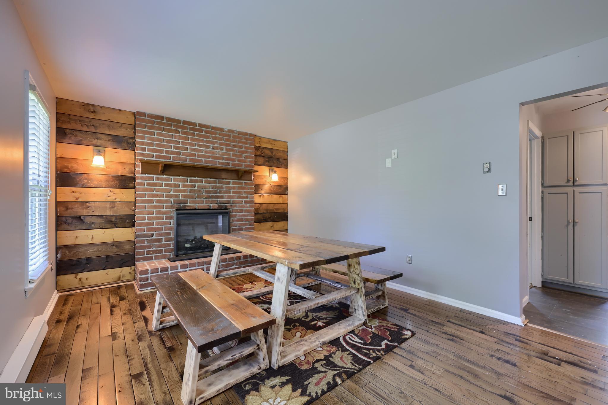 358 Delp Road Lancaster, PA 17601 - Photo 20 of 42 Dining/Living 3