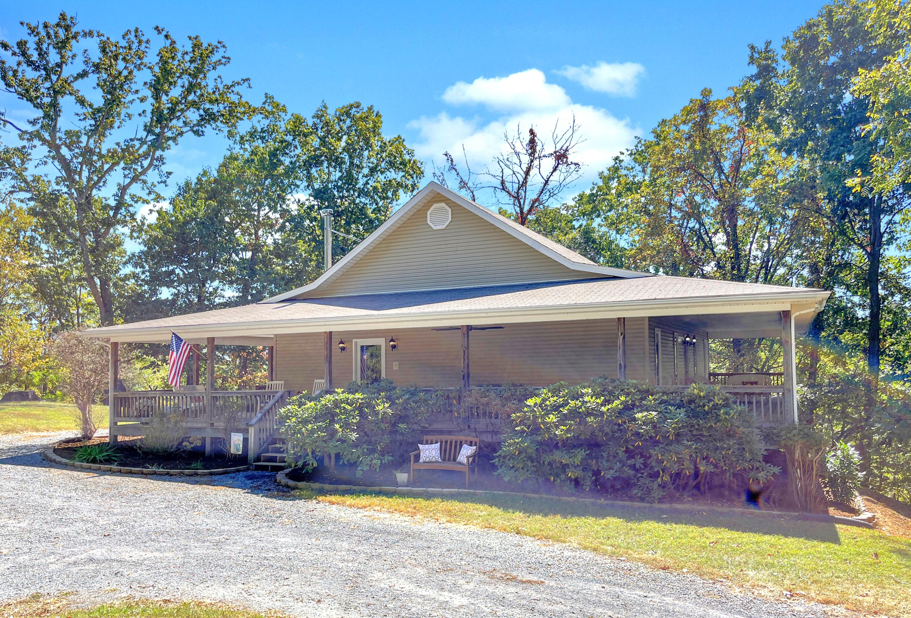 411 Hardbarger Road Buchanan, VA 24066 - Photo 3 of 82 411 Hardbarger RD
