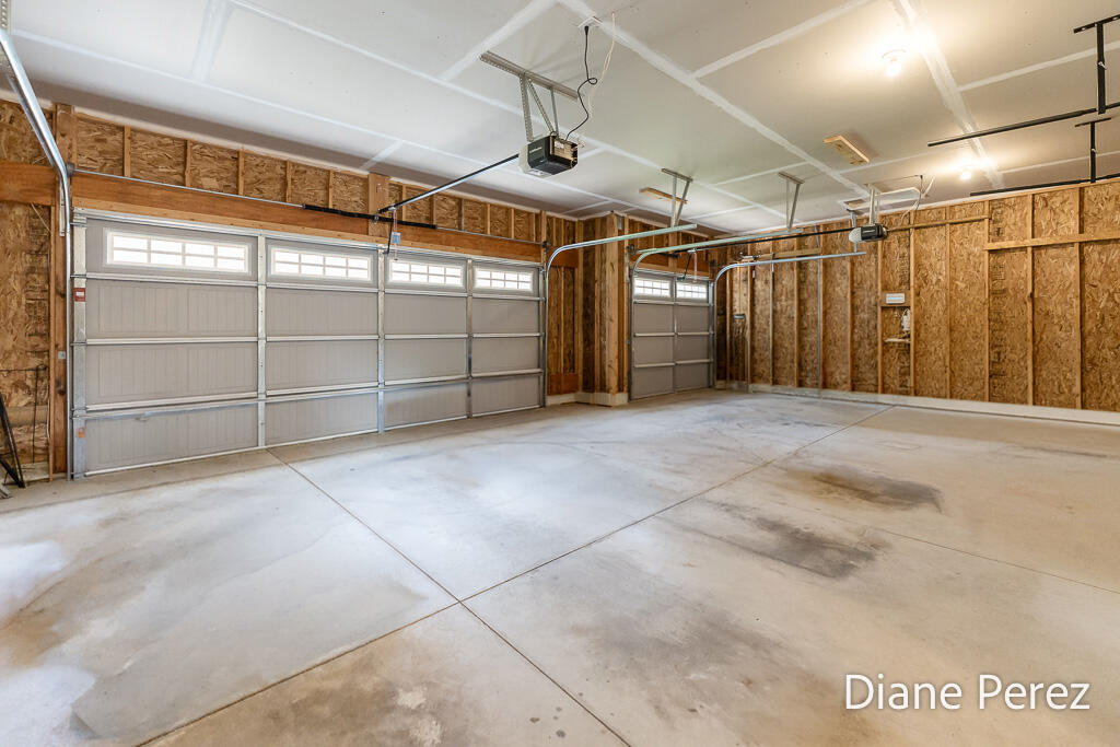 1624 Harding Street Holland, MI 49423 - Photo 33 of 42 1624HardingSt-Garage H 2