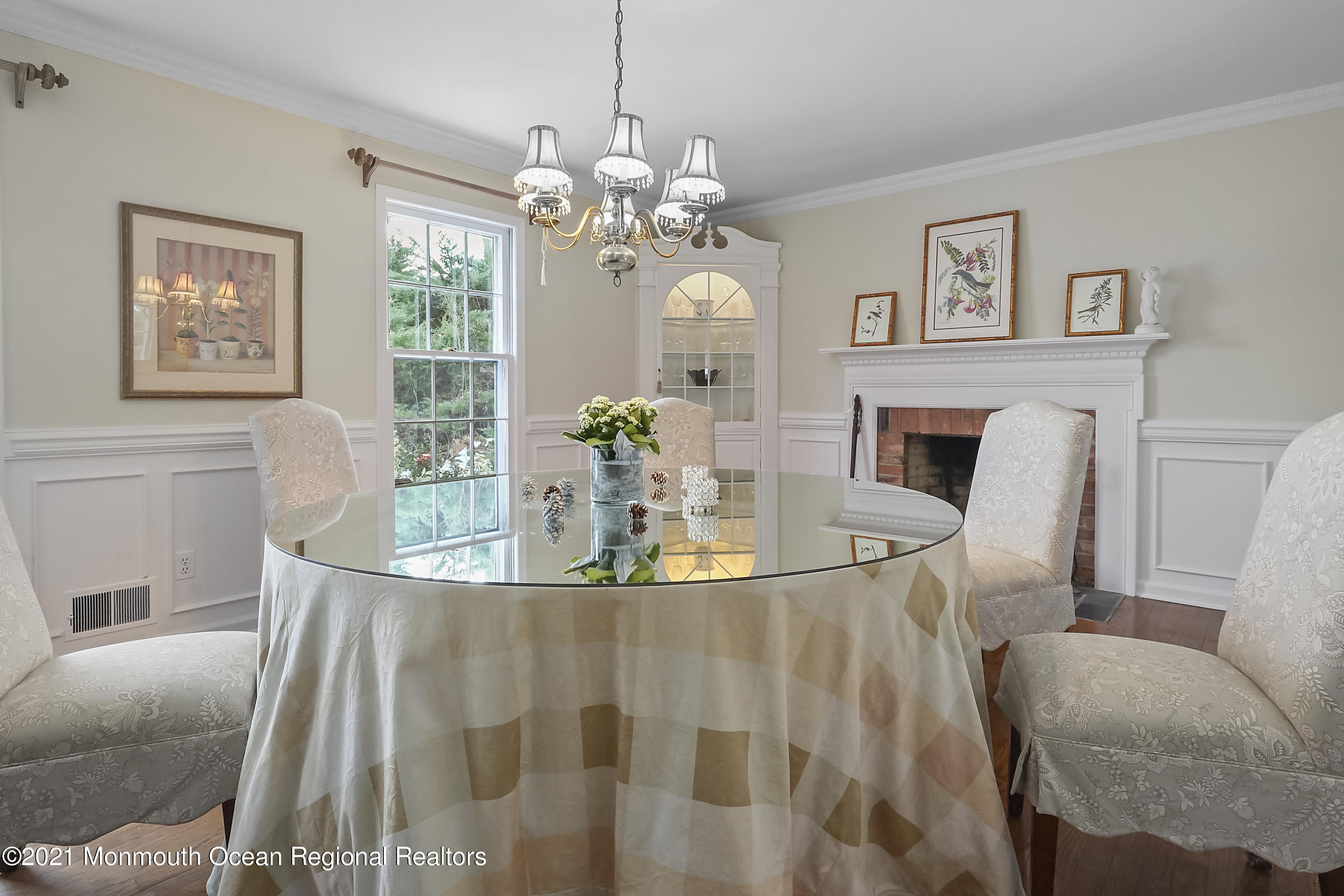 82 Lewis Point Road Fair Haven, NJ 07704 - Photo 15 of 35 LEWIS POINT dining