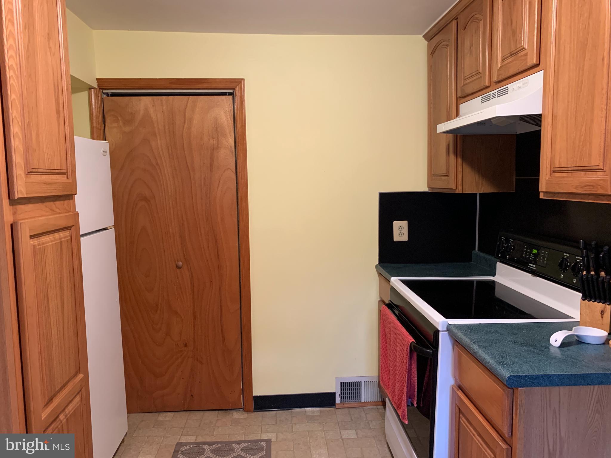 124 Rambling Way Springfield, PA 19064 - Photo 11 of 35