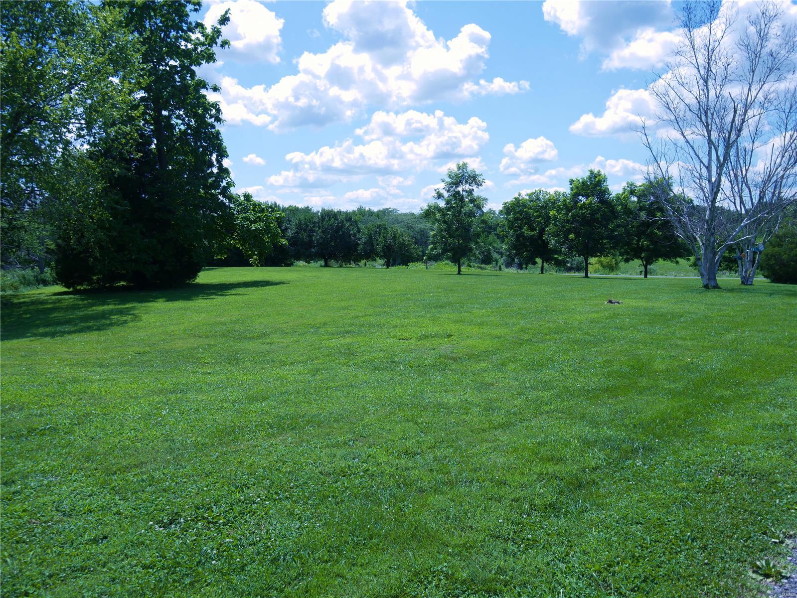 376 Hug Cemetery Road Pocahontas, IL 62275 - Photo 24 of 26 Gallery Image 24