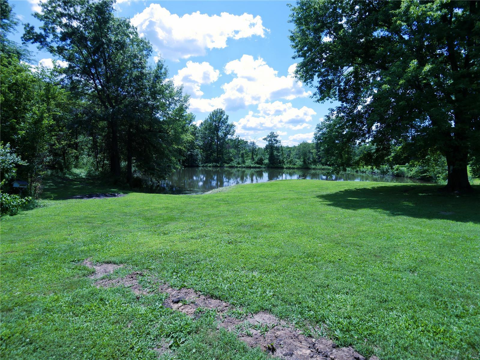 376 Hug Cemetery Road Pocahontas, IL 62275 - Photo 25 of 26 Gallery Image 25